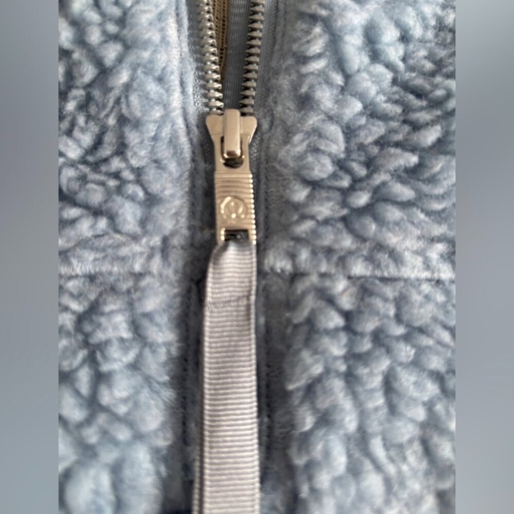 [SOLD] Lululemon Wool Whenever Crew Chambray 12 - Picture 6 of 11